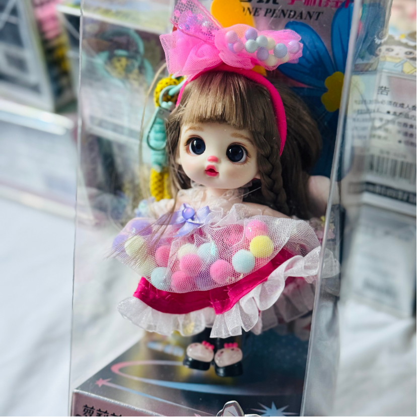 Adorable Luolifen jointed doll that can be used as a bag charm and phone pendant. (1 piece)