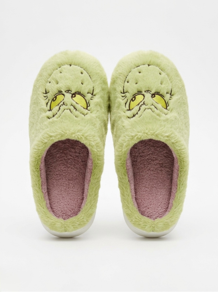 The Grinch's Slippers