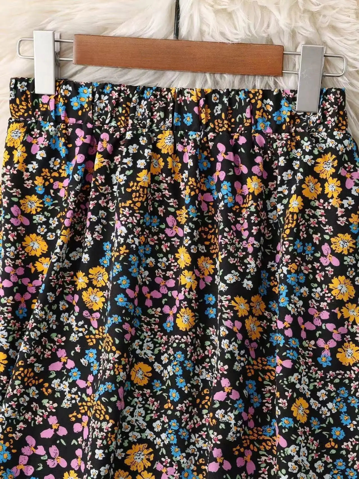 Elegant Casual Floral Print Half Skirt High Waist Hip Concealing Midi A-Line Long Dress Versatile for All Occasions